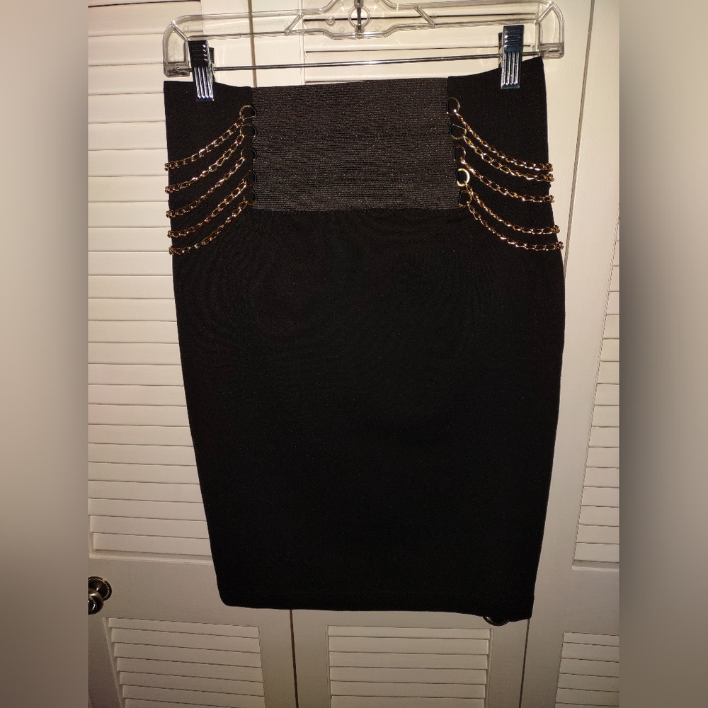 Sapphire Red - Black Pencil Skirt size M, Gold Chain Detailing